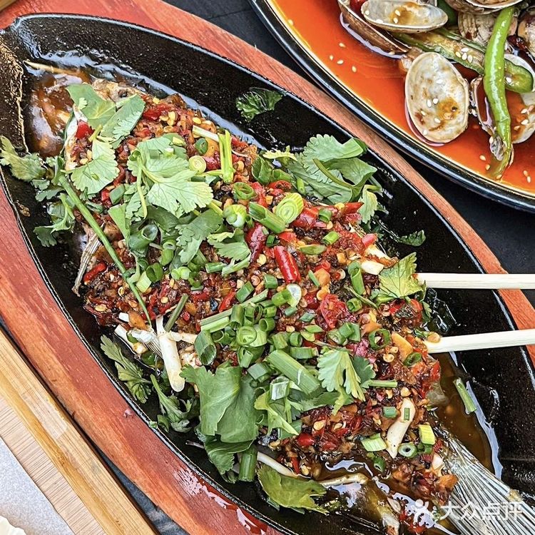 好吃到扶墙走的乐山烧烤啊!可以连吃4天!