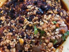 -拈签一笑黄牛肉辣卤串串