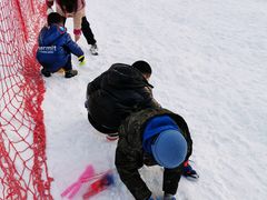 -华彬猛犸滑雪场