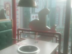 靠窗位-季季红火锅(丰城洪客隆店)