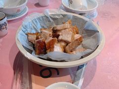 脆口烧肉-园林美食城·本土农家菜(杨和镇店)