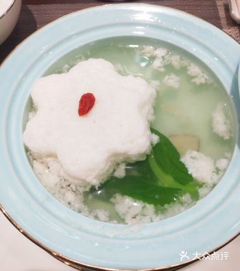 谒名人故居，品私房滇菜