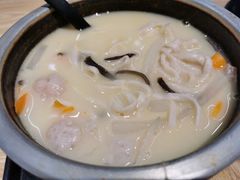 石锅孖宝-渔米丰·广府鱼汤米线(光明广场店)