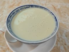 -周大娘牛乳(旧寨古村总店)