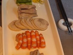 -HOMES上海本帮菜(襄阳公园店)