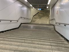 -马栏广场(地铁站)