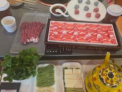 -前门·鲜肉火锅(长风店)