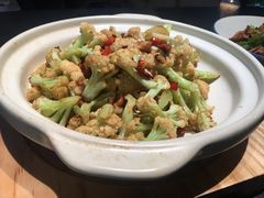 -鸽子侯·家宴·平价海鲜(市图书馆店)
