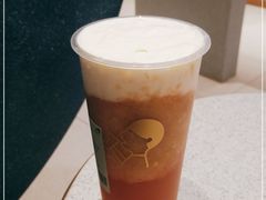 -喜茶(北京华贸购物中心店)