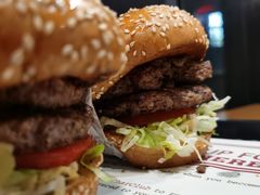 -The Habit Burger Grill 哈比特汉堡(世博店)