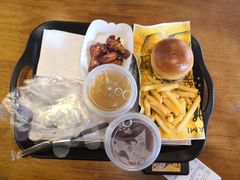 -UMAMI乌玛米披萨·汉堡·清真Halal(红岭北店)