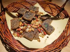 吐司贡品厥粑-吃饭皇帝大土家民族菜(正大广场店)