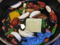 足料清汤锅-呷哺呷哺(悦方店)