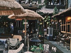 -城墙外BAR