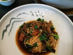 -黔蘑菇四季餐厅(观山湖店)