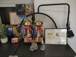 -晓V彩妆造型(大学路店)