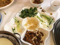 -关东风老北方菜馆(桂芳园店)