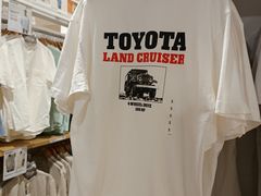 -优衣库(上海虹口龙之梦店)
