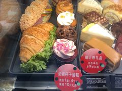 -星巴克(美丽华花园店)