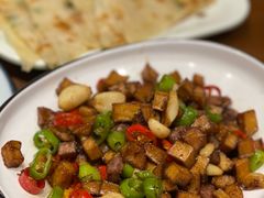 -雪乡阁东北农家菜(颛桥约好休闲街店)