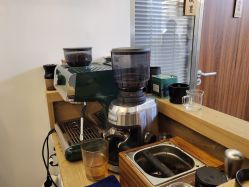 -涂tu指甲日式美甲美睫店