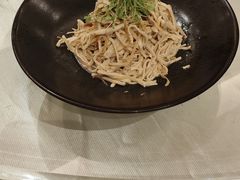 -品悦酒店(三林古镇店)