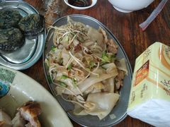 炒粉-洲心明记烧肉大粥(总店)
