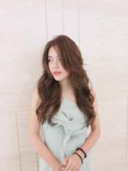 -HAIR CORNER