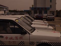 -无忧学车·大众驾校(长宁校区)