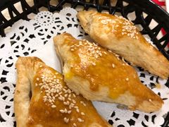 蜜汁叉烧酥-顺德人家食府(黄金广场店)