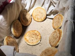 -三兄弟高炉烧饼