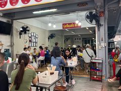 -榮泰米粉湯(Left Shop)