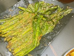 -许哥东北烧烤·铁丳烤串·宫后夹肉(繁花中心店)