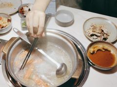 -喃喃椰·糟粕醋·椰子鸡火锅(七堡花园店)