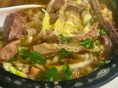 -闫家驴肉老店(华电一校店)