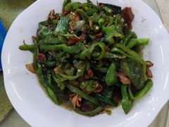 -湘里湘亲饭店(闸坡店)