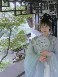 -一揽芳华汉服旗袍体验馆(拙政园店)