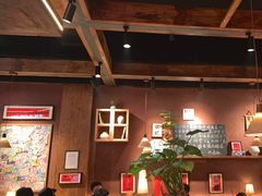 -巴卤社老火锅(财富店)
