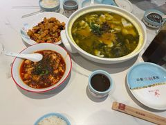 酸菜鱼-川人百味(金安中央大街店)