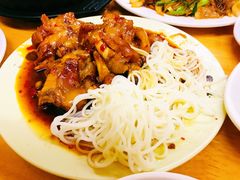 辣猪蹄-贤花饭店(城阳店)