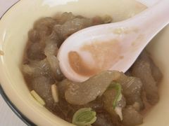 -虹海圣肉饼店家常菜馆