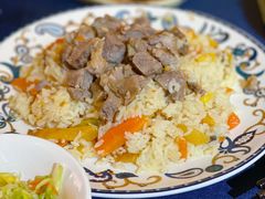 羊腿手抓饭-伊带伊路新疆美食府(呼家楼店)