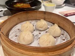 蟹黄鲜肉小笼包-上海小南国(正大店)