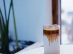 -Line 咖啡(石厦花园店)