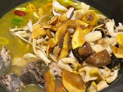 -菌乡缘·野生菌蒸汽鱼火锅(江边夜市店)