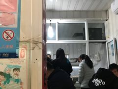 -咱家王新国把子肉(县东巷店)