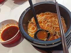 -沁麦源过桥米线(总店)