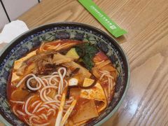 -蒙自源米线大王(信利城市广场店)