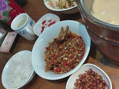 -老湖南·河鱼一锅鲜(兆禾里店)