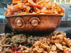 -锅立方•炭火蛙锅(六合万达广场店)